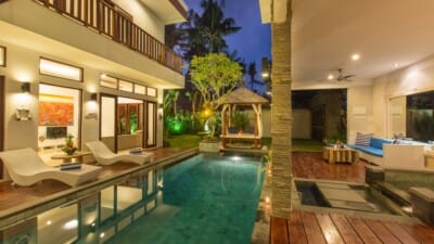 Villa Club Corner Residence